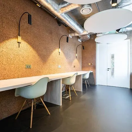 Woodward Square One By At Appartement *