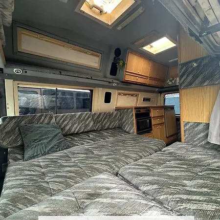 Kemping Retro Camper Hire *
