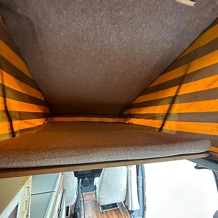 Parque de Campismo Retro Camper Hire *