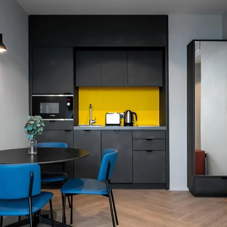Staycity Quay 4*