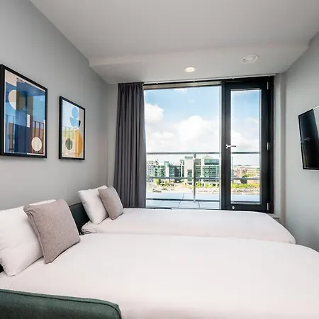 Staycity Quay Aparthotel