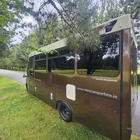 Kemping Retro Camper Hire