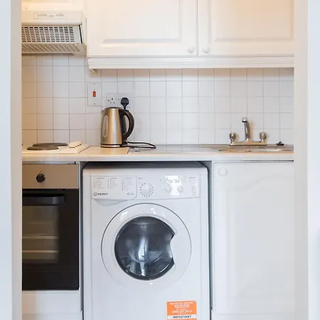 2bd Flat In Heart Of Apartment *