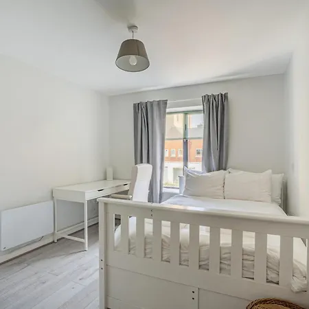 Inviting 2bd Flat 5 Mins To Temple Bar Dublin