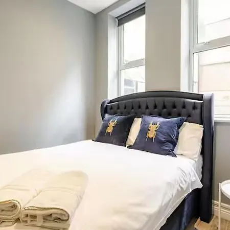 Location! Modern In Heart Of City! Appartement *