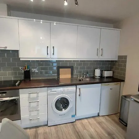 Newly Refurbed 2bd Trinity College & Temple Bar Lägenhet