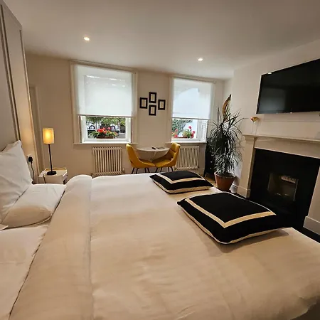 Apartment Pembroke Guest *