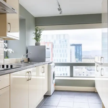 Guestready - Enchanting Views From Millenium Tower Apartamento Dublín