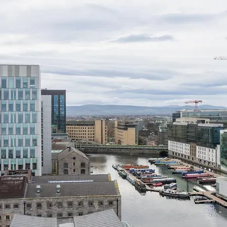 Guestready - Enchanting Views From Millenium Tower * Dublín