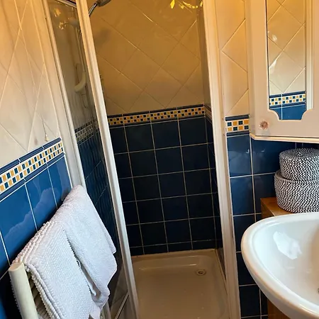 Bed & Breakfast Out In B N B Dublin