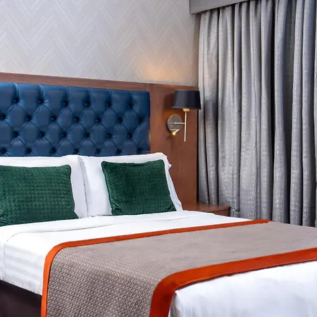 The Fleet Hotel 4*