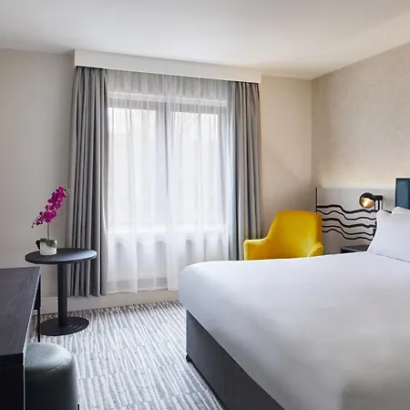 Leonardo Christchurch - Formerly Jurys מלון 4*