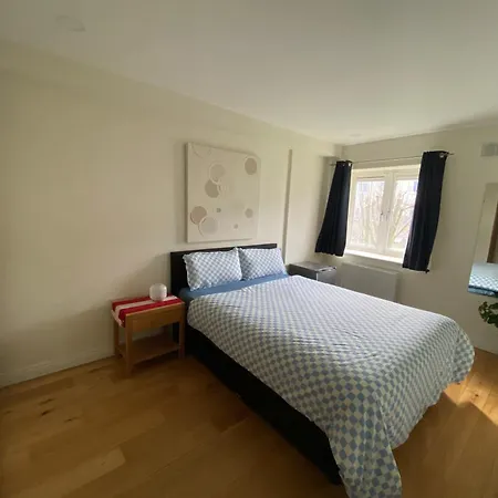 Guest house Cozy In Modern - Perfect Location *
