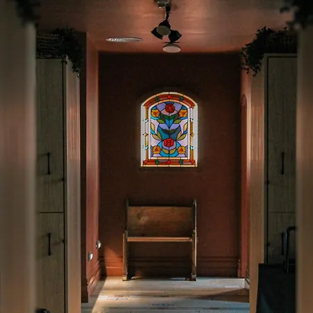 Gardiner House Ostello *