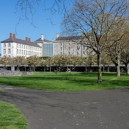 Guestready - Family Retreat By River Liffey * ダブリン