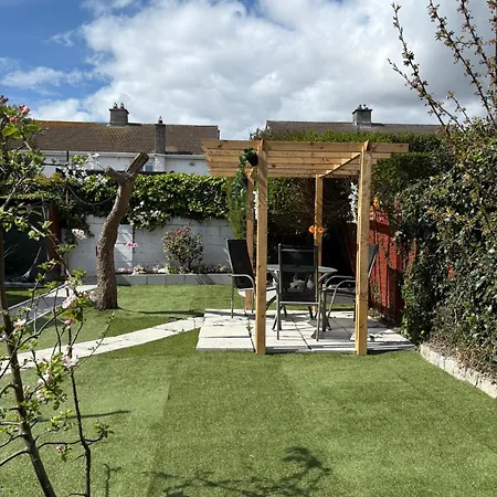 Pensionat Superb Double Near Airport - 2 *