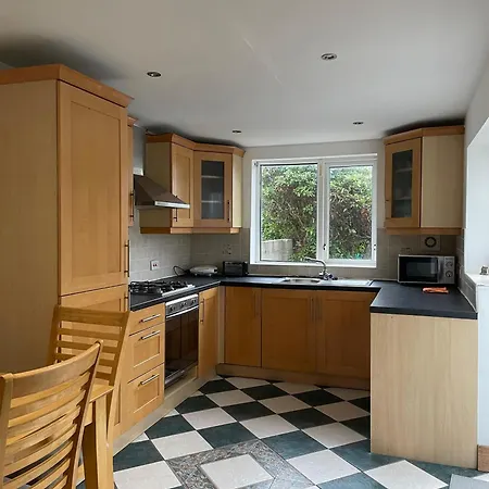 Casa de hóspedes Superb Double Near Airport - 3 Dublin