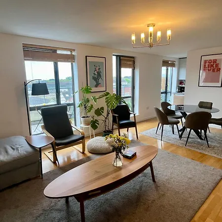 Elegant Entire In Dublin's Royal Canal- Peaceful & Appartement *