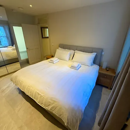 Dun Laoghaire Coastal Retreat & Hidden Getaway ダブリン