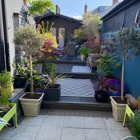Avoca House Bed & Breakfast 3*