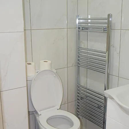 Penzion En-suite Double Near Croke Park - 2 Dublin