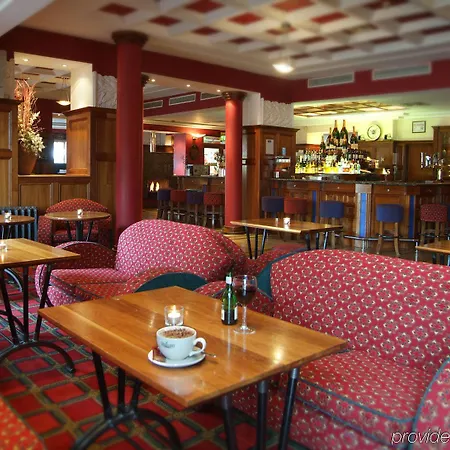 Talbot Stillorgan Otel 4*