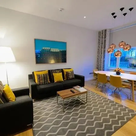 Merrion Hall Hotel 4*