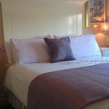 Annandale House B&B 3*