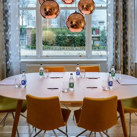 Premier Dublin, Ballsbridge Appartement *