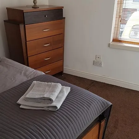 Malahide Road Flat דירה