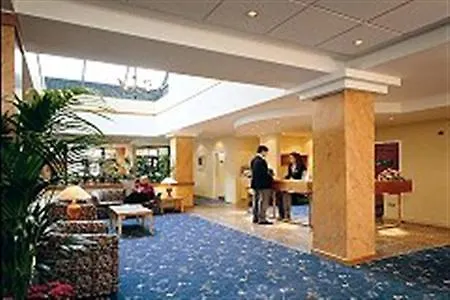 Leonardo Christchurch - Formerly Jurys 4* דבלין