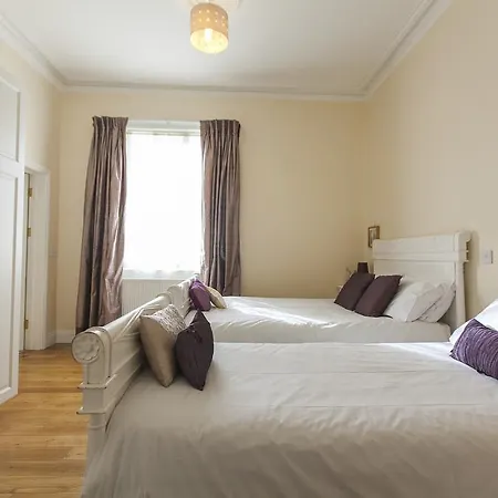 Vacation Rentals *