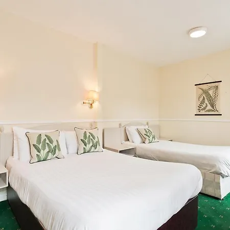 Hotel Riverhouse Of Temple Bar 2*