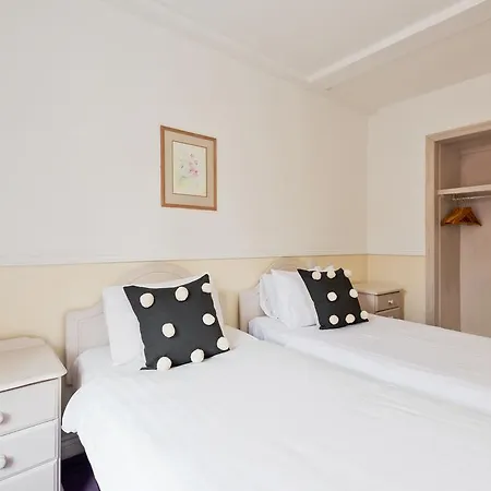 Riverhouse Of Temple Bar Hotel