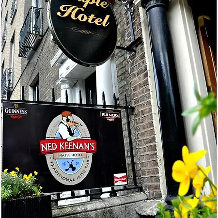 Maple Hotel