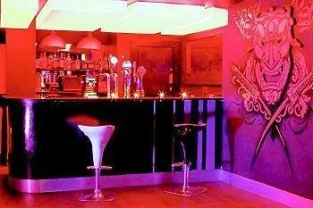 Hotel Riverhouse Of Temple Bar 2*