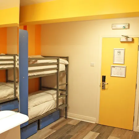 Ostello Sky Backpackers *