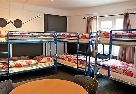 Hostel Abbey Court