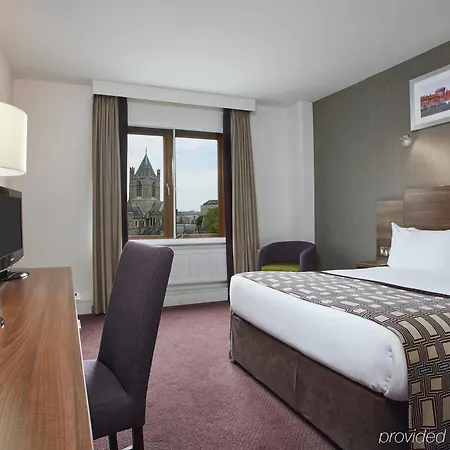 Leonardo Christchurch - Formerly Jurys 4* דבלין