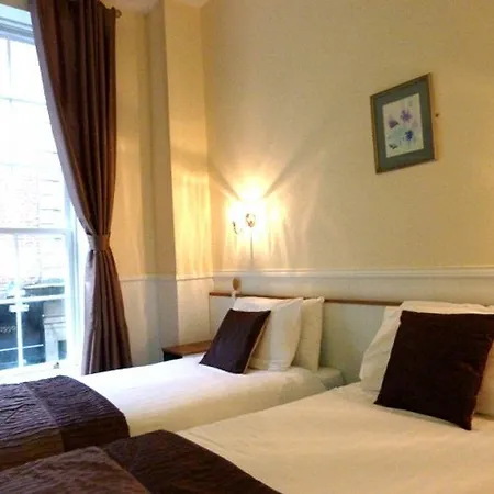 Hotel Riverhouse Of Temple Bar 2*