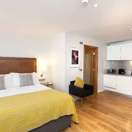 Merrion Hall 4* Dublino