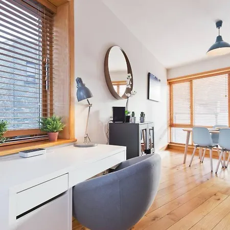 2 Bedroom Centre With Patio Sleeps 6 Apartamento