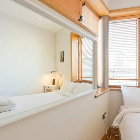 2 Bedroom Centre With Patio Sleeps 6 Apartamento *