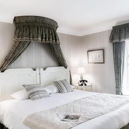 Butlers Townhouse Гостевой дом