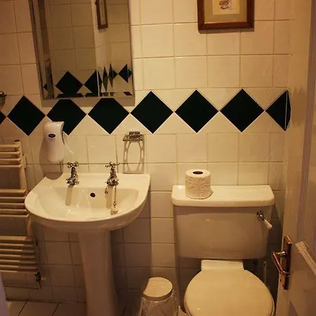 Lynams Hotel Dublin