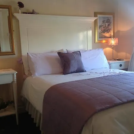 Annandale House B&B 3*