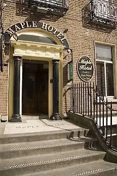 Maple Hotel