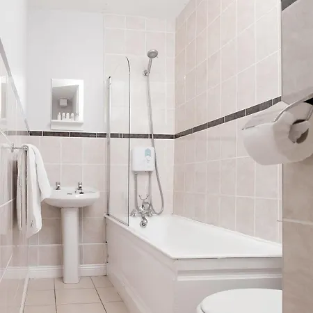 Amberley House By Thekeycollections Aparthotel Dublin