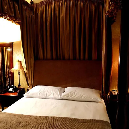 Butlers Townhouse Гостевой дом