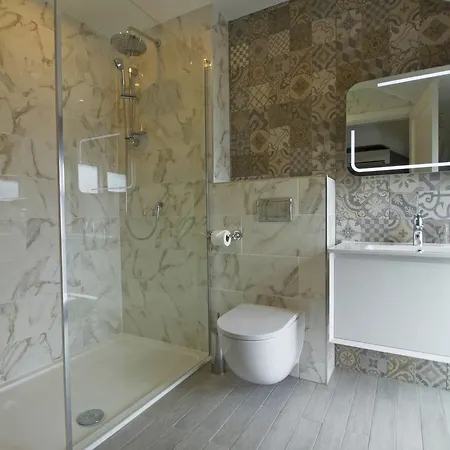 Gleesons Townhouse Booterstown Hotel Dublin
